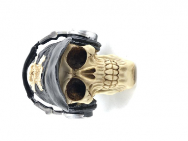 Preview: Spardose Totenkopf mit Kopfhörern - Höhe 13 cm