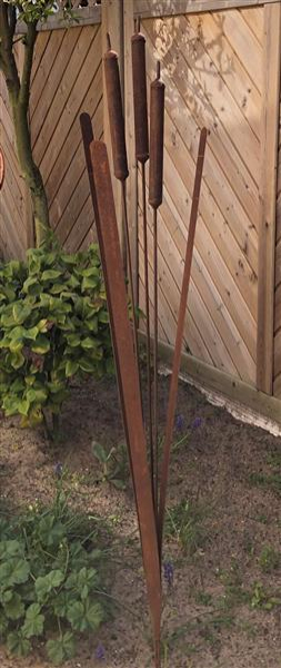 Schilf - Gartenstecker schwingend