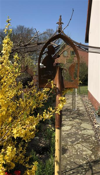 Dekoschaufel Rost Gartendeko Motiv Angler Höhe 180 cm